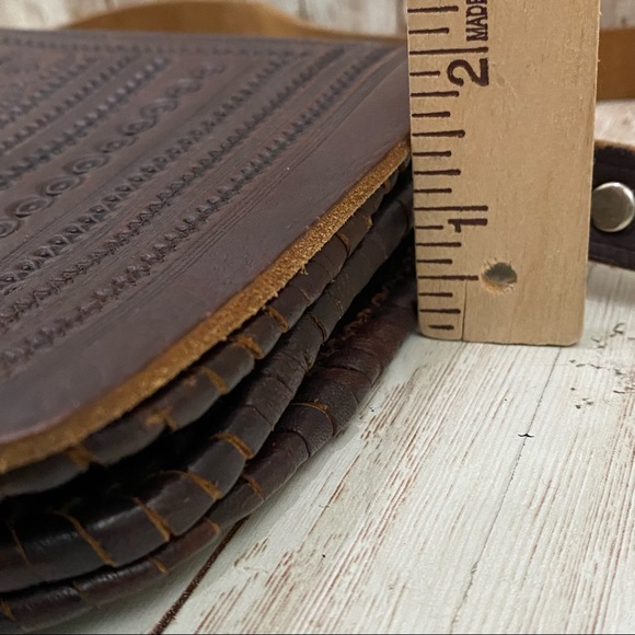 Vintage Hand tooled Embossed Leather Fold Over Crossbody Bag - Picture 9 of 14